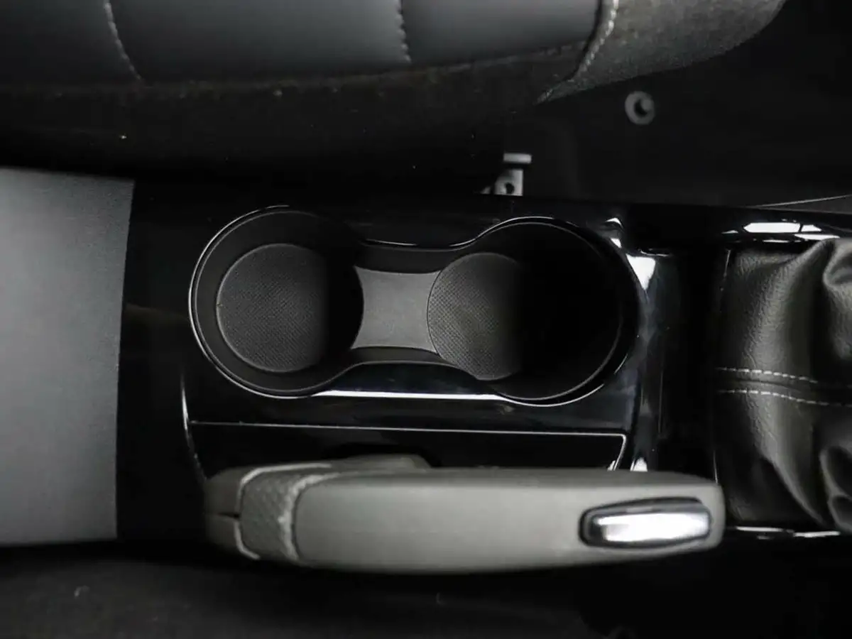 2022-citroen-c3-aircross-12-puretech-shine-plus-110ps-big-39