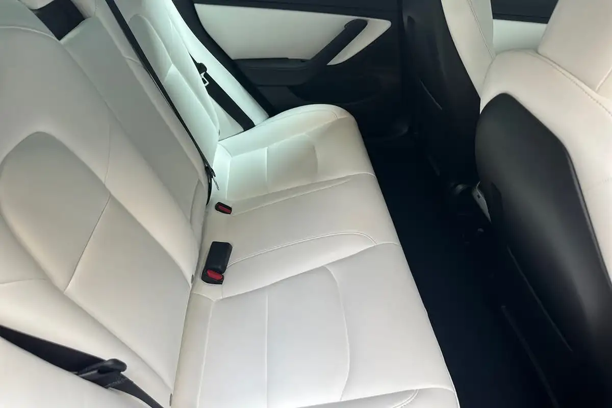 2019-tesla-model-3-e-4x4-performance-pack-big-27