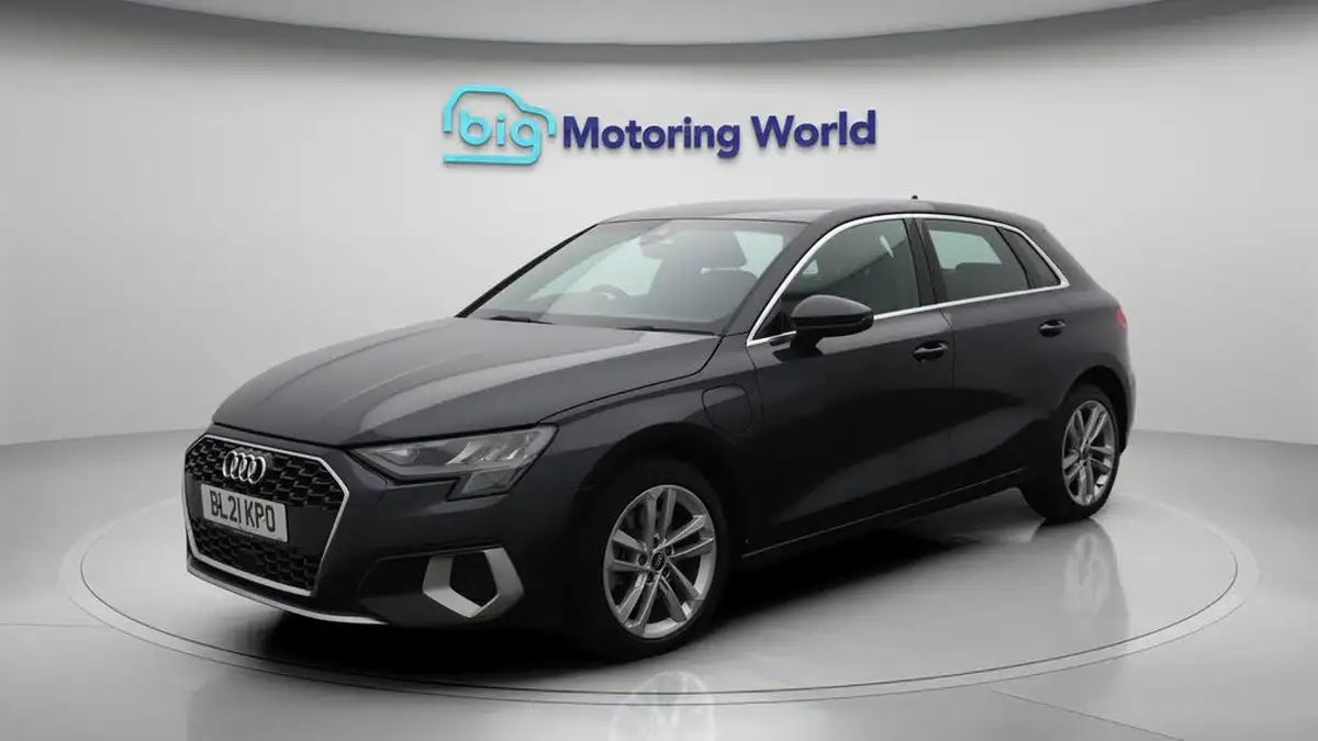 2021-audi-a3-14-40-tfsi-e-sport-big-3