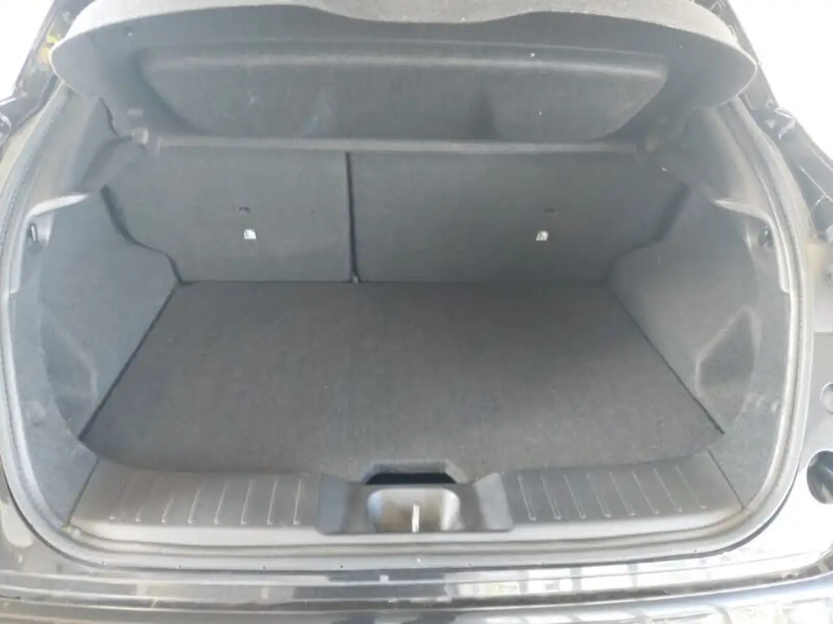 2023-nissan-juke-10-dig-t-n-connecta-big-7