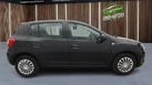 2014-dacia-sandero-09-ambiance-small-2