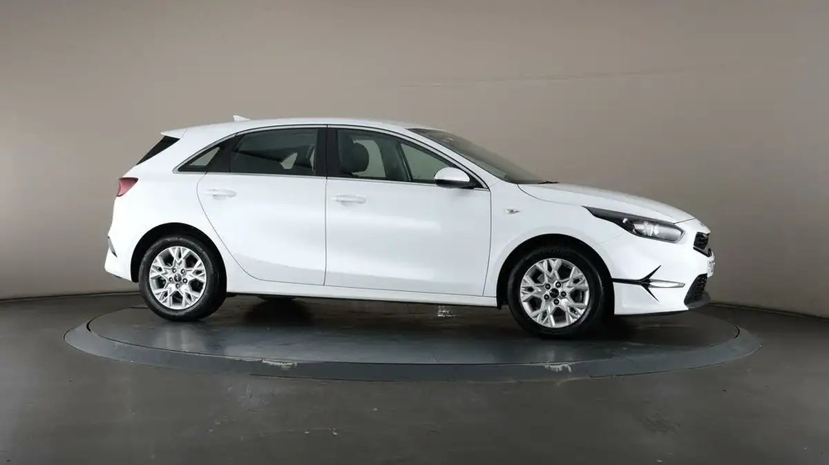 2021-kia-ceed-10-t-gdi-2-hatchback-big-57