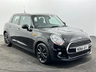 2016 MINI Cooper 1.5 Cooper (s/s) Hatchback 5d
