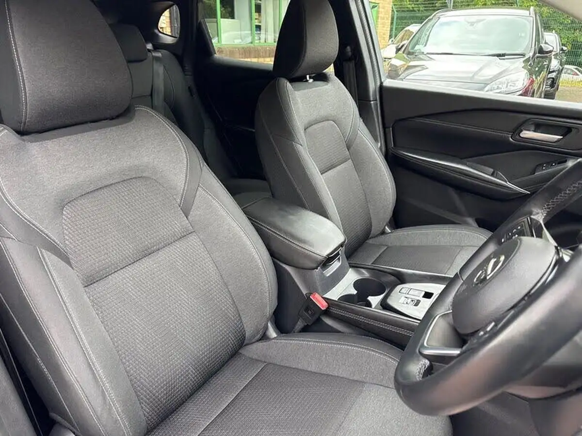 2022-nissan-qashqai-13-dig-t-n-connecta-140ps-big-1