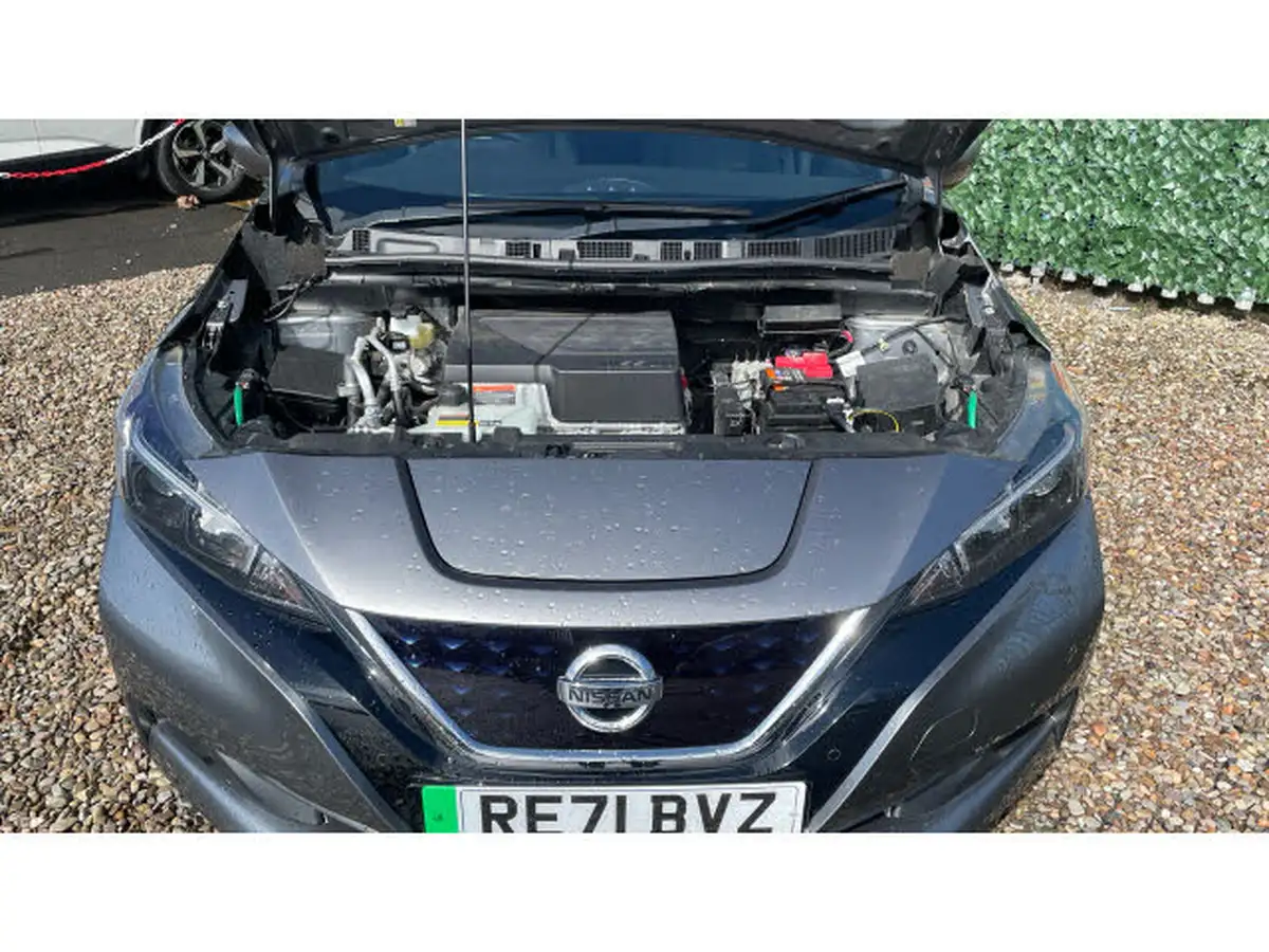 2022-nissan-leaf-e-n-connecta-big-7