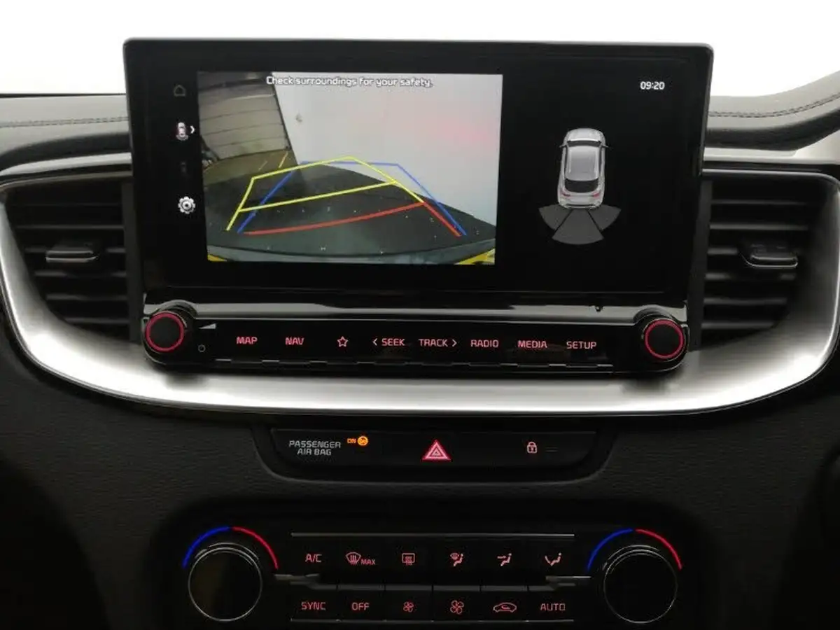 2023-kia-xceed-15-t-gdi-gt-line-158bhp-big-9