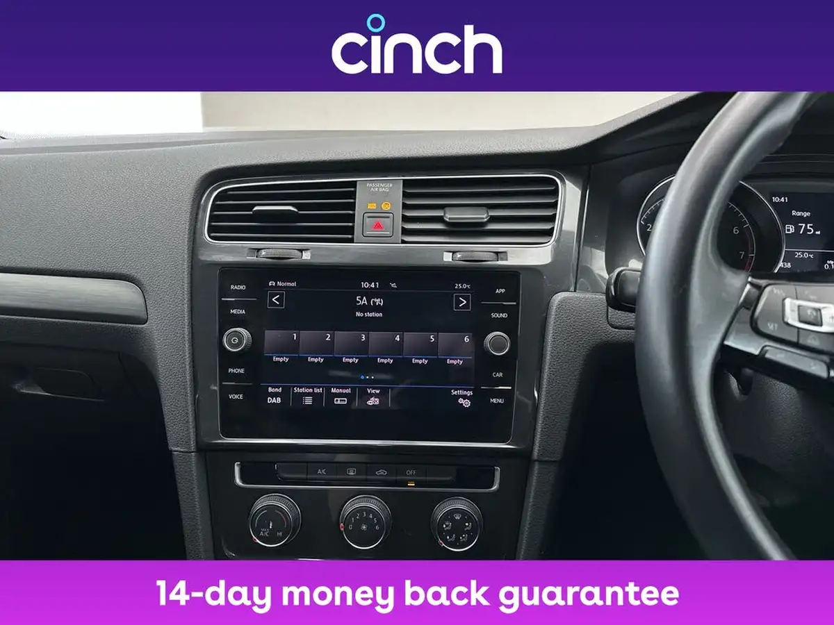 2018-volkswagen-golf-14-tsi-se-hatchback-5d-big-11