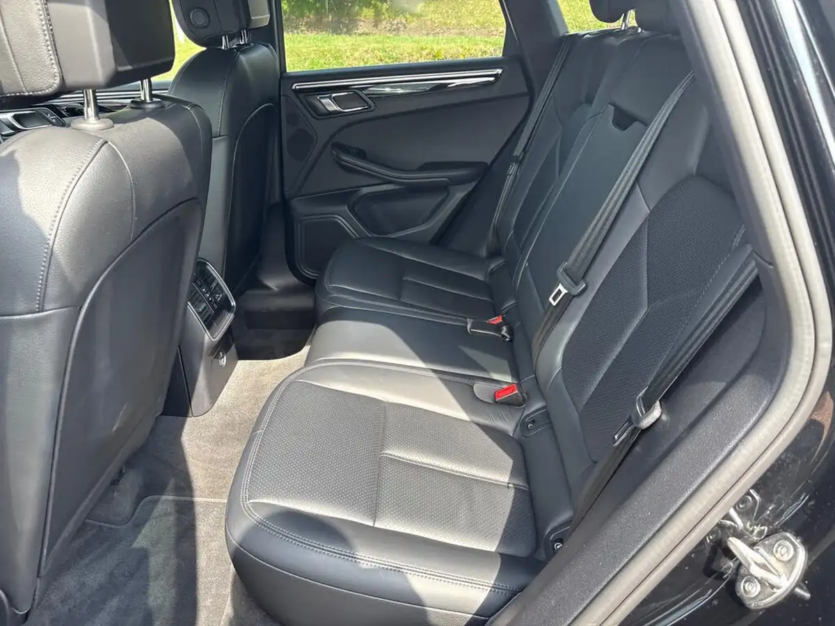 2019-porsche-macan-30-v6-s-big-33