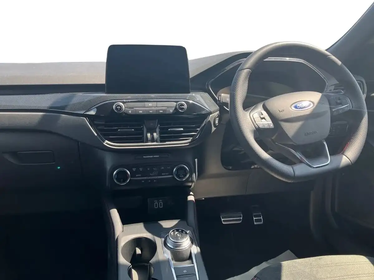 2022-ford-kuga-big-9