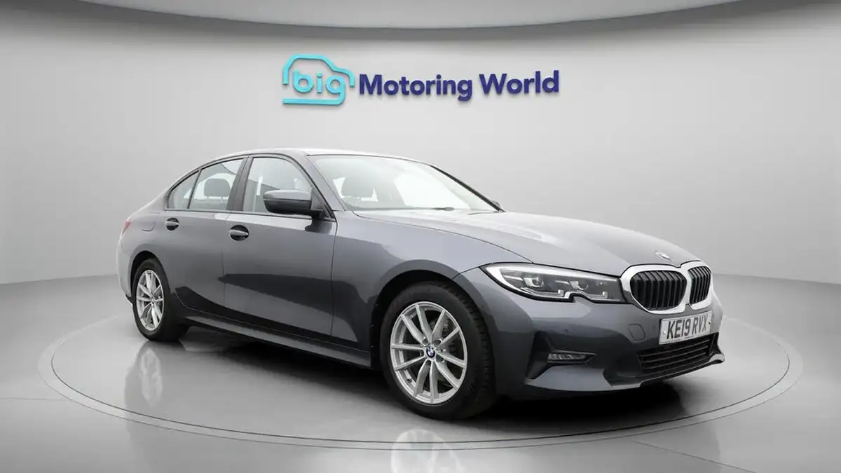 2019-bmw-3-series-20td-320d-se-190bhp-saloon-4d-big-1