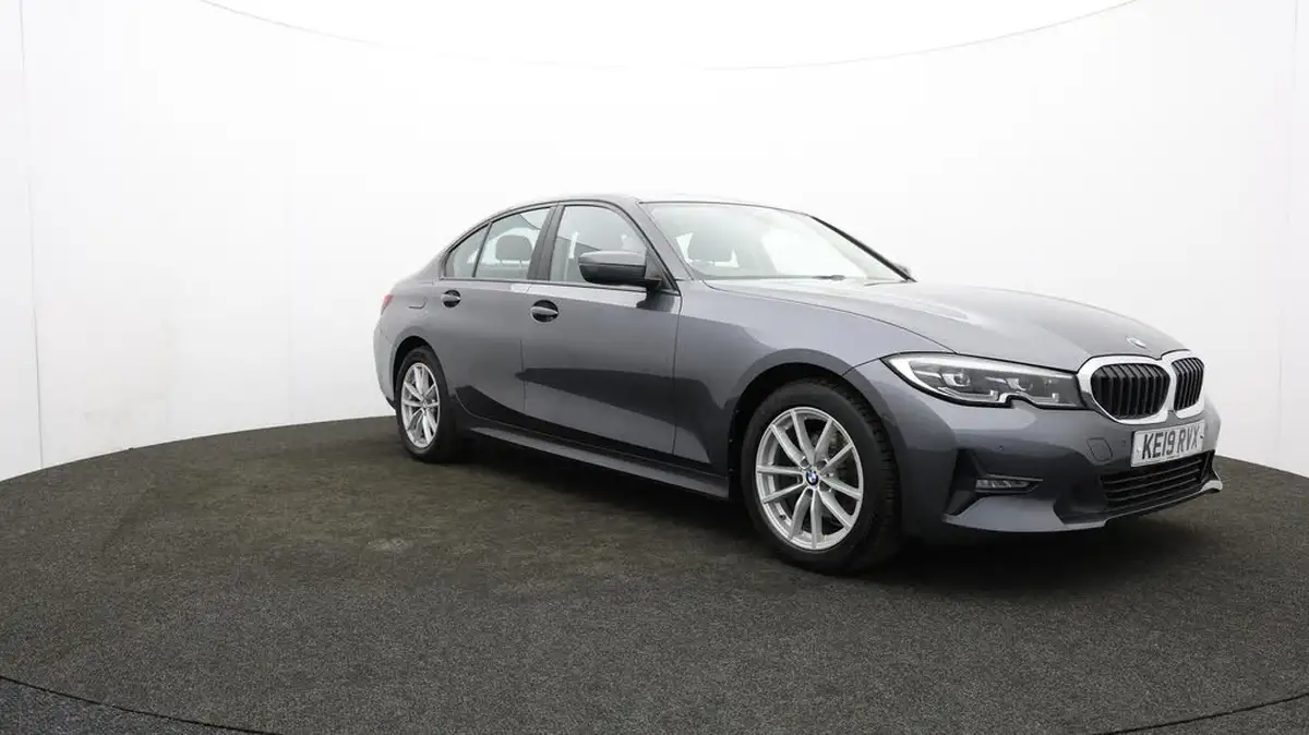 2019-bmw-3-series-20td-320d-se-190bhp-saloon-4d-big-41