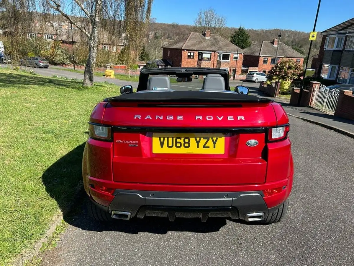2018-land-rover-range-rover-evoque-20td4-hse-dynamic-lux-ss-convertible-2d-auto-big-9