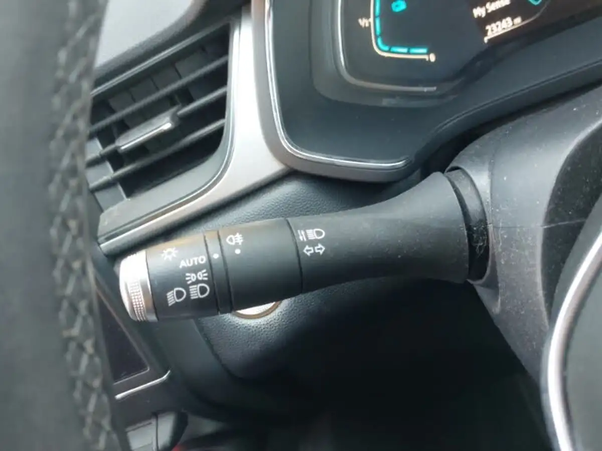 2021-renault-captur-16-s-edition-145ps-hybrid-big-14