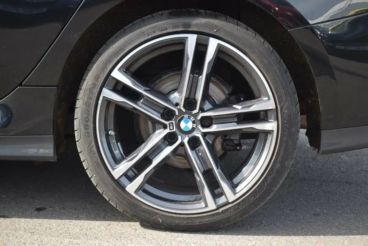 2024-bmw-2-series-15-218i-m-sport-coupe-4d-dct-big-14
