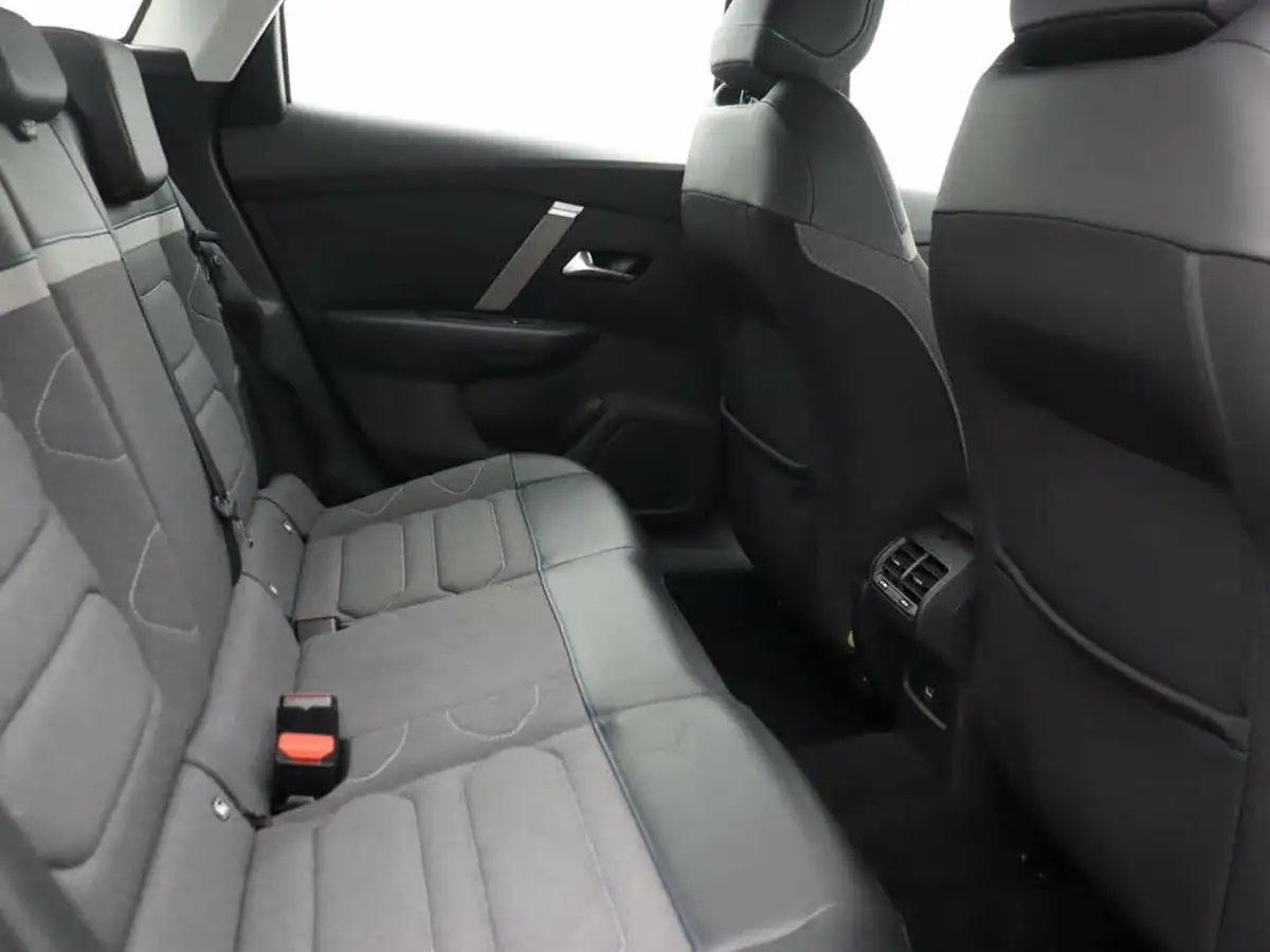 2022-citroen-c4-15bluehdi-sense-plus-110ps-big-20