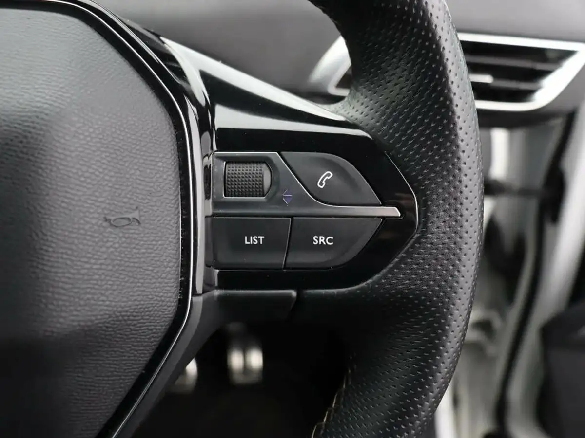 2021-peugeot-3008-suv-15-bluehdi-gt-big-24
