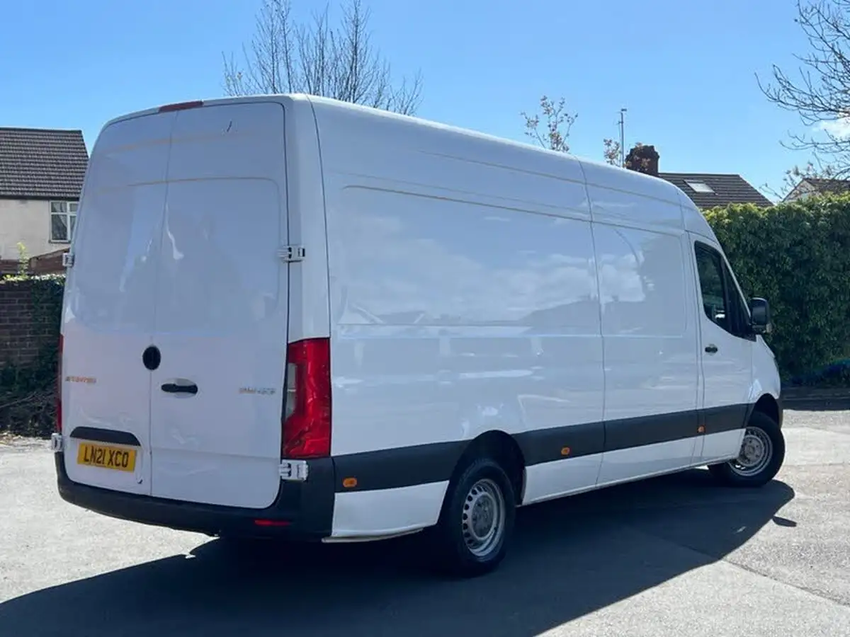 2021-mercedes-benz-sprinter-20cdi-315-l1h1-progressive-150pseu6dt-panel-rwd-eco-gear-360-big-42