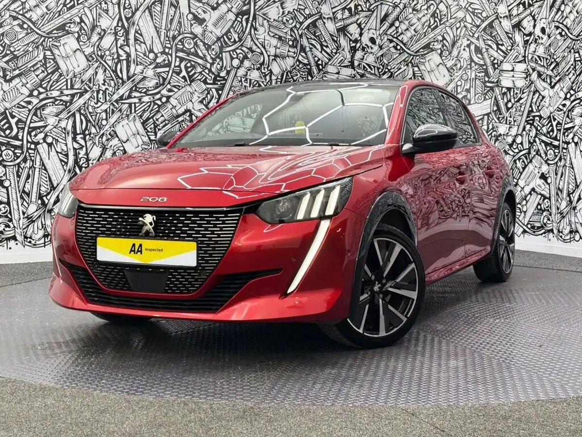 2022-peugeot-208-12-puretech-gt-100ps-big-7