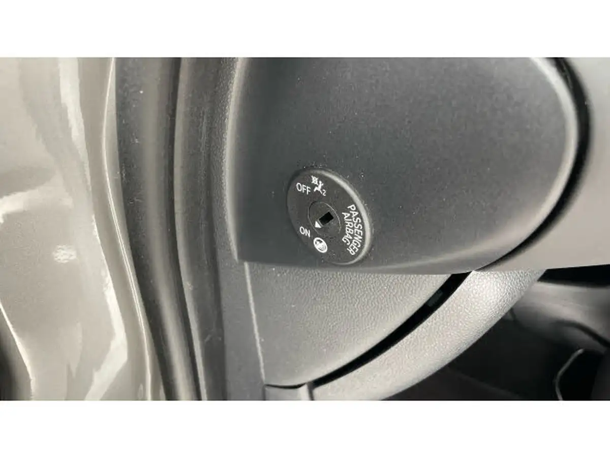 2023-mini-cooper-15-cooper-classic-premium-auto-hatchback-3d-auto-big-29
