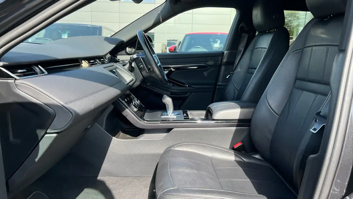 2022-land-rover-range-rover-evoque-20-d200-r-dynamic-se-big-2
