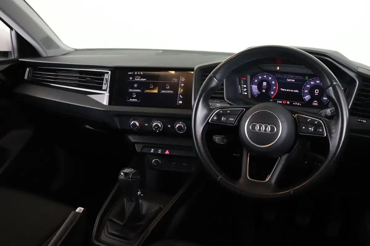 2020-audi-a1-10-25-tfsi-technik-big-13