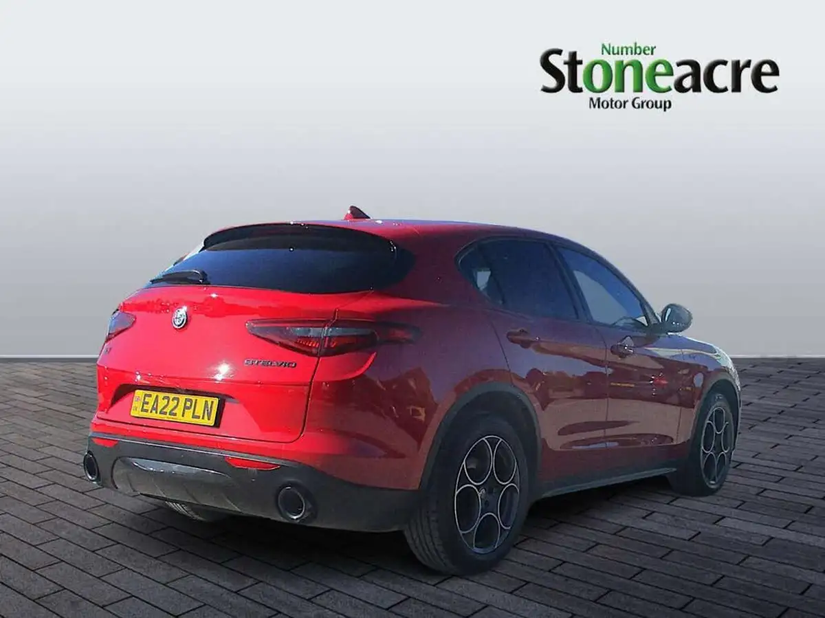 2022-alfa-romeo-stelvio-20-sprint-197bhp-big-3