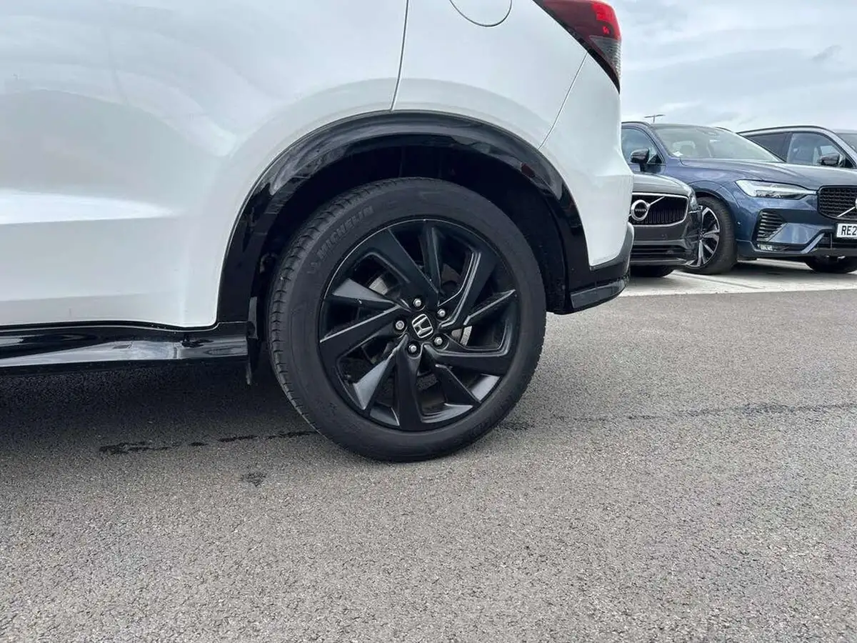 2020-honda-hr-v-15-i-vtec-sport-big-8