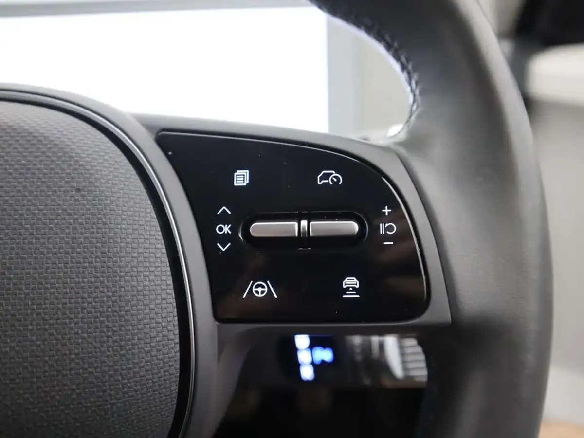 2022-hyundai-ioniq-5-e-ultimate-217ps-73kwh-rwd-big-34