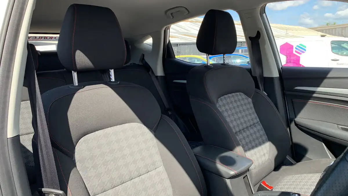 2022-mg-zs-suv-15-vti-tech-excite-big-20