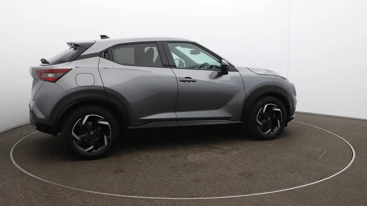 2023-nissan-juke-10-dig-t-n-connecta-dct-big-43