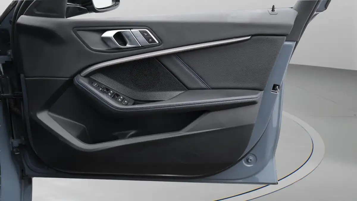 2022-bmw-1-series-15-118i-m-sport-lcp-dct-big-15