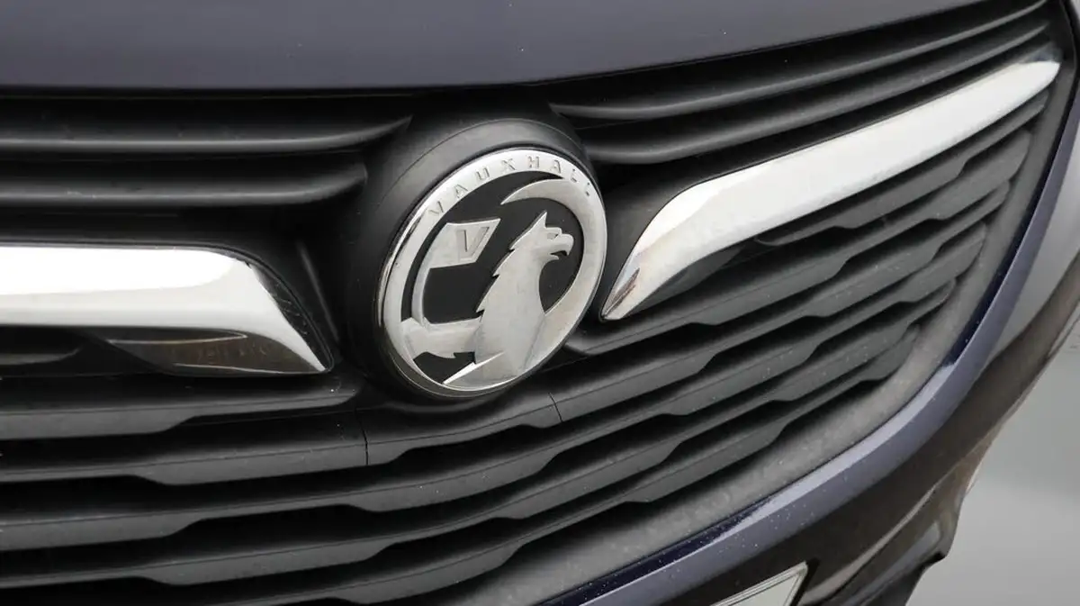 2019-vauxhall-grandland-x-12-tech-line-nav-auto-big-21