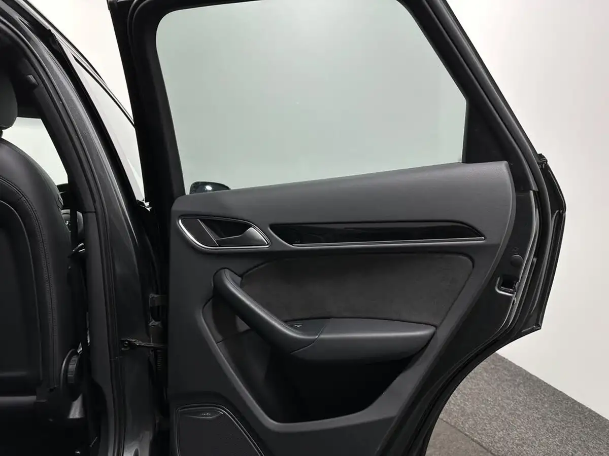 2018-audi-q3-14-tfsi-black-edition-s-tronic-big-41