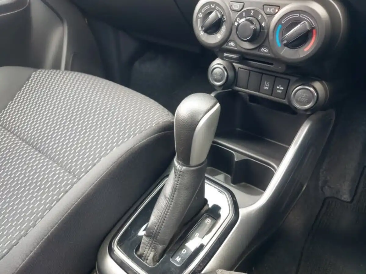 2021-suzuki-ignis-12-dualjet-sz-t-cvt-big-13