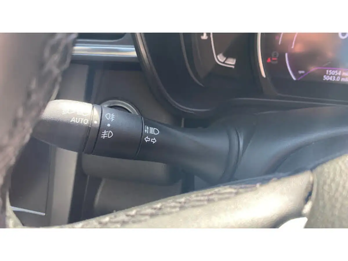 2019-renault-kadjar-13-tce-iconic-140bhp-edc-auto-big-23