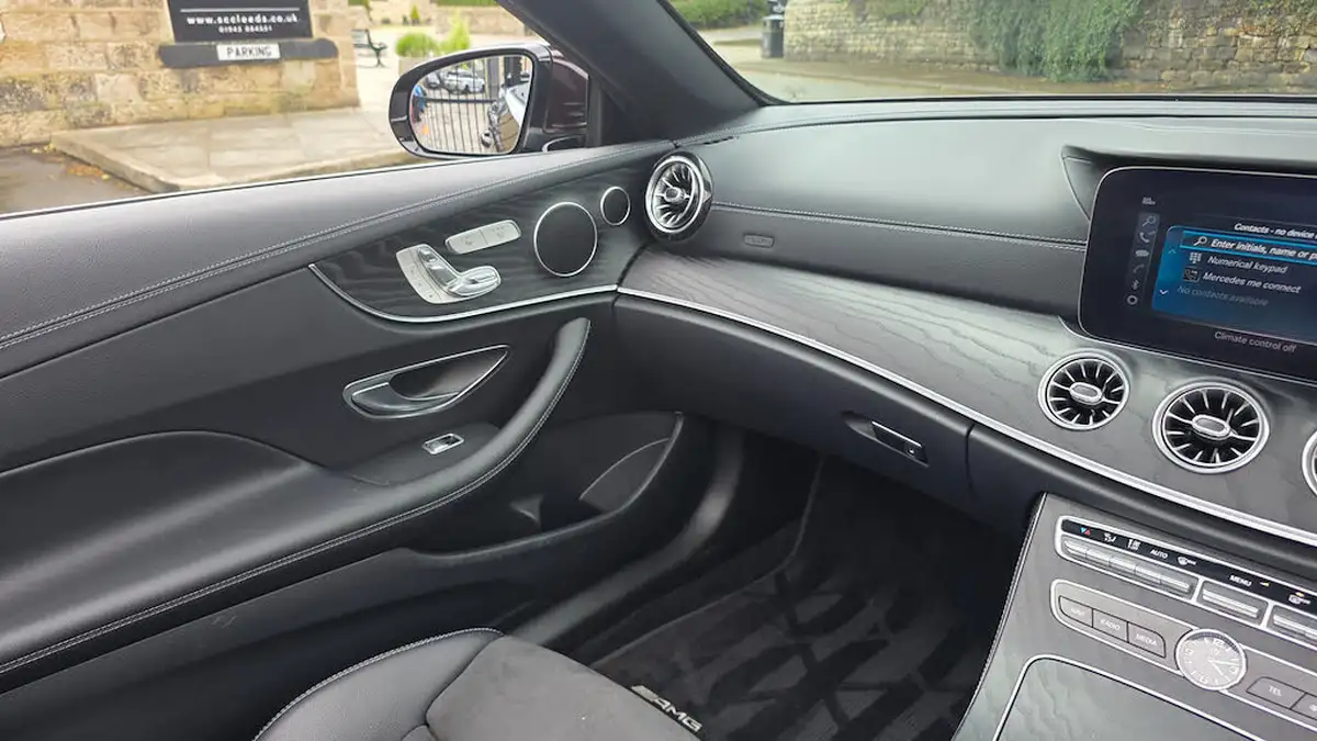 2020-mercedes-benz-e-class-20d-e220d-amg-line-premium-cabriolet-2d-big-19