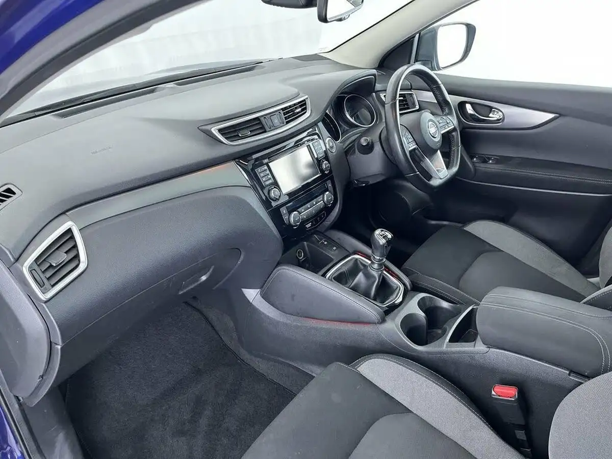 2017-nissan-qashqai-16dci-n-connecta-big-30