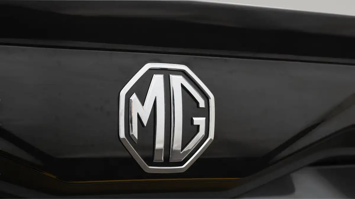 2024-mg-mg4-e-se-ev-203ps-long-big-20