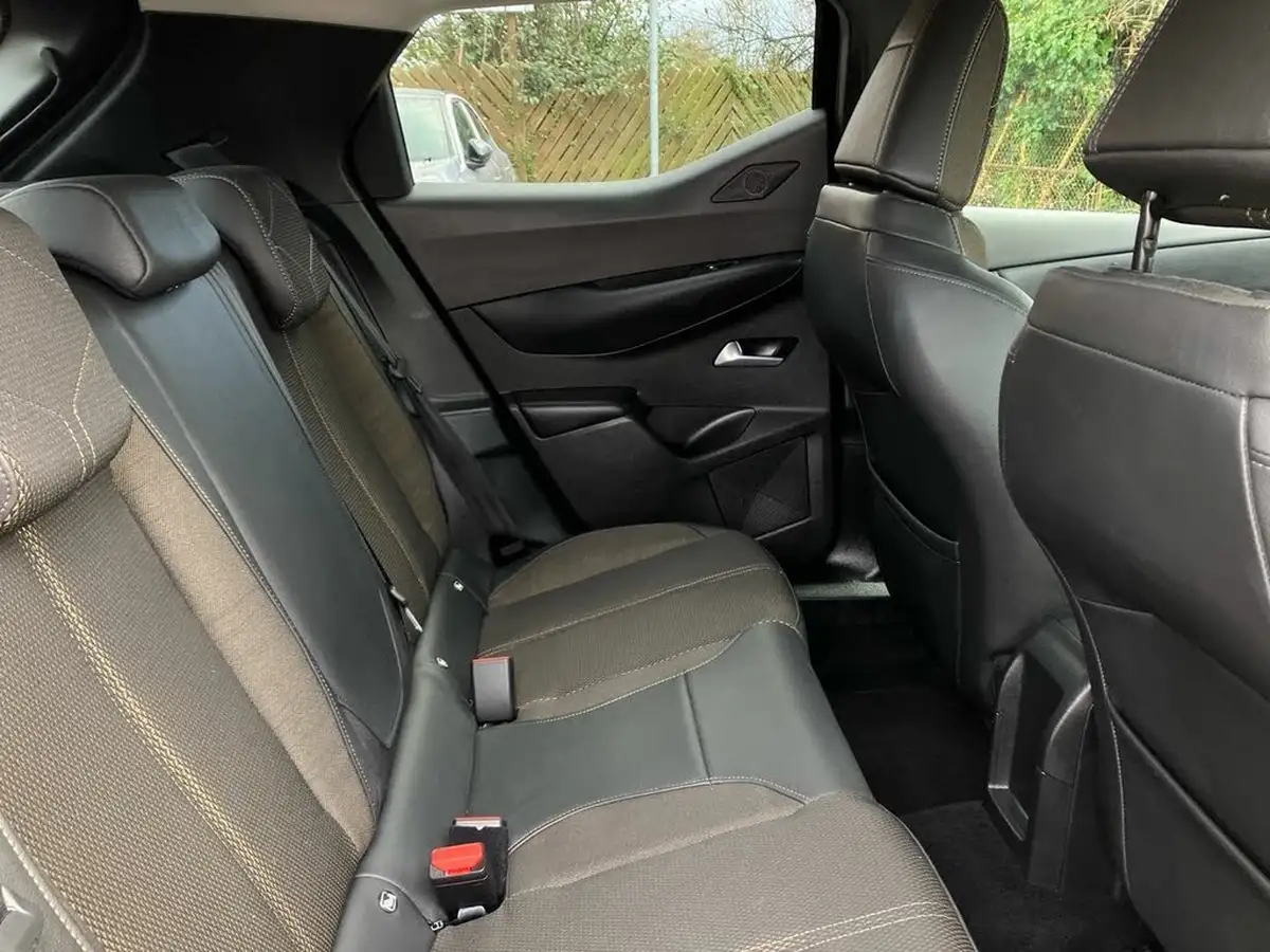 2022-ds-ds-3-crossback-12-puretech-bastille-100ps-big-28