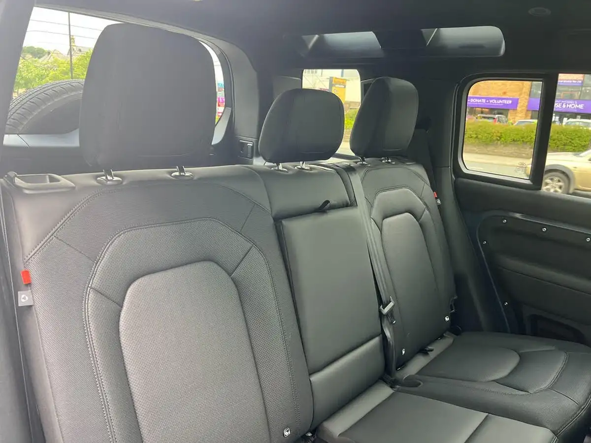 2024-land-rover-110-defender-20-p400e-x-dynamic-se-big-20