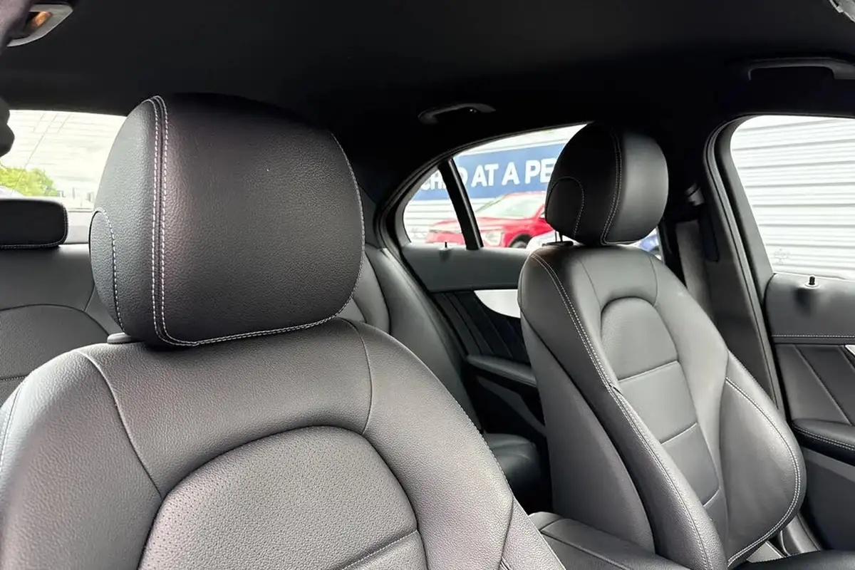2015-mercedes-benz-c-class-20-c200-amg-line-184ps-ss-saloon-4d-7g-tronic-plus-big-23