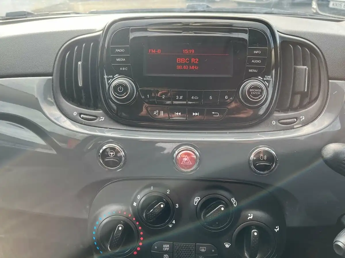 2018-fiat-500-12-pop-big-10