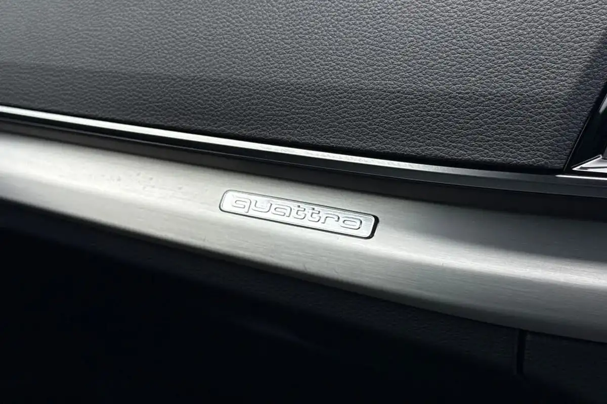2022-audi-sq5-30tdi-station-wagon-big-50