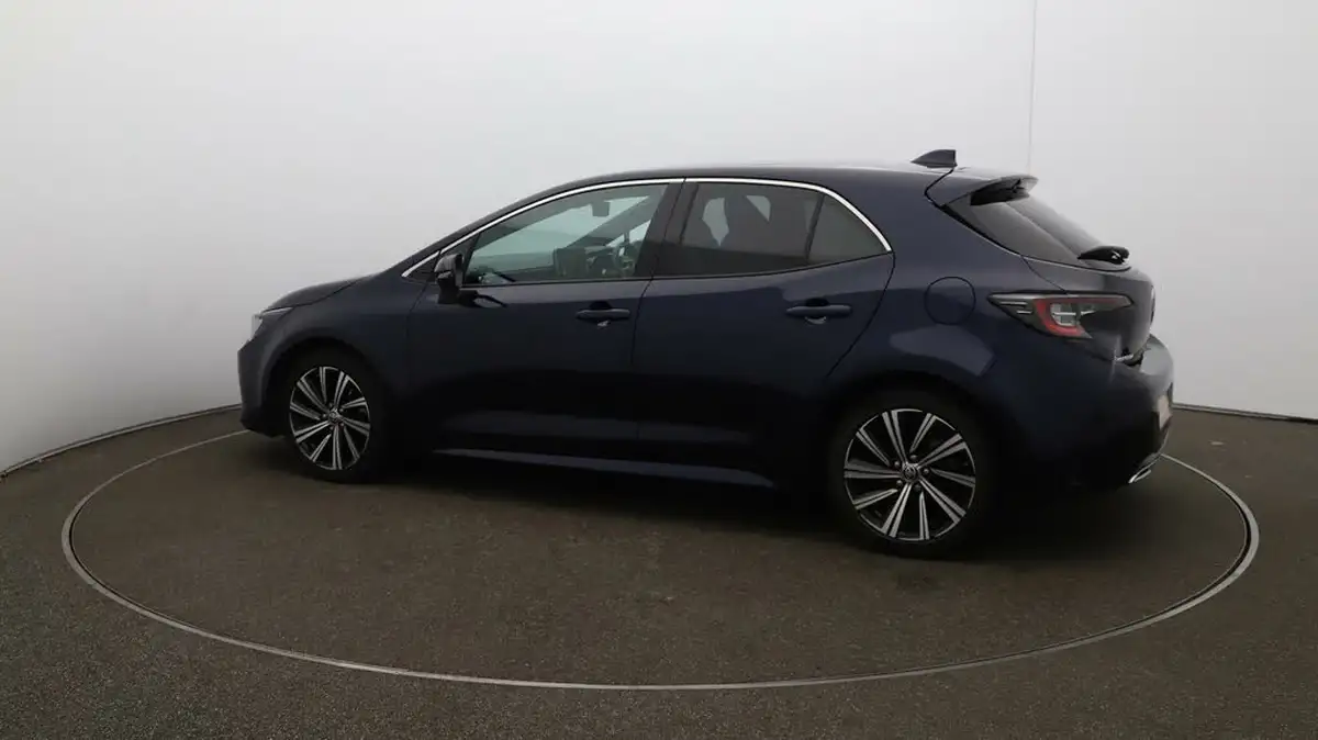 2022-toyota-corolla-20-vvt-i-design-181bhp-spare-wheel-hatchback-big-39