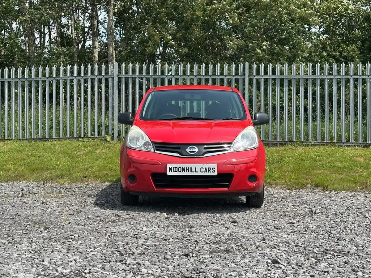 2011-nissan-note-14-visia-big-1