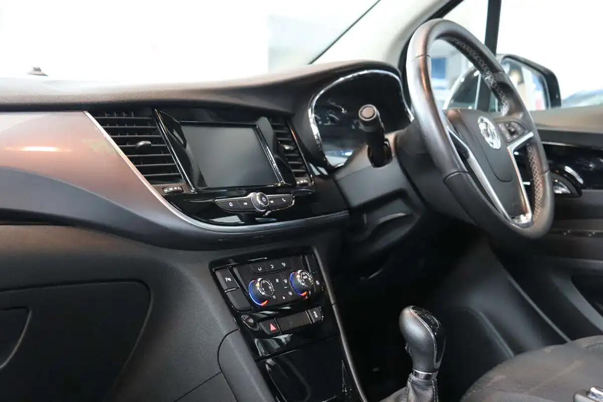 2017-vauxhall-mokka-x-14i-16v-turbo-active-140ps-ss-1364cc-big-34