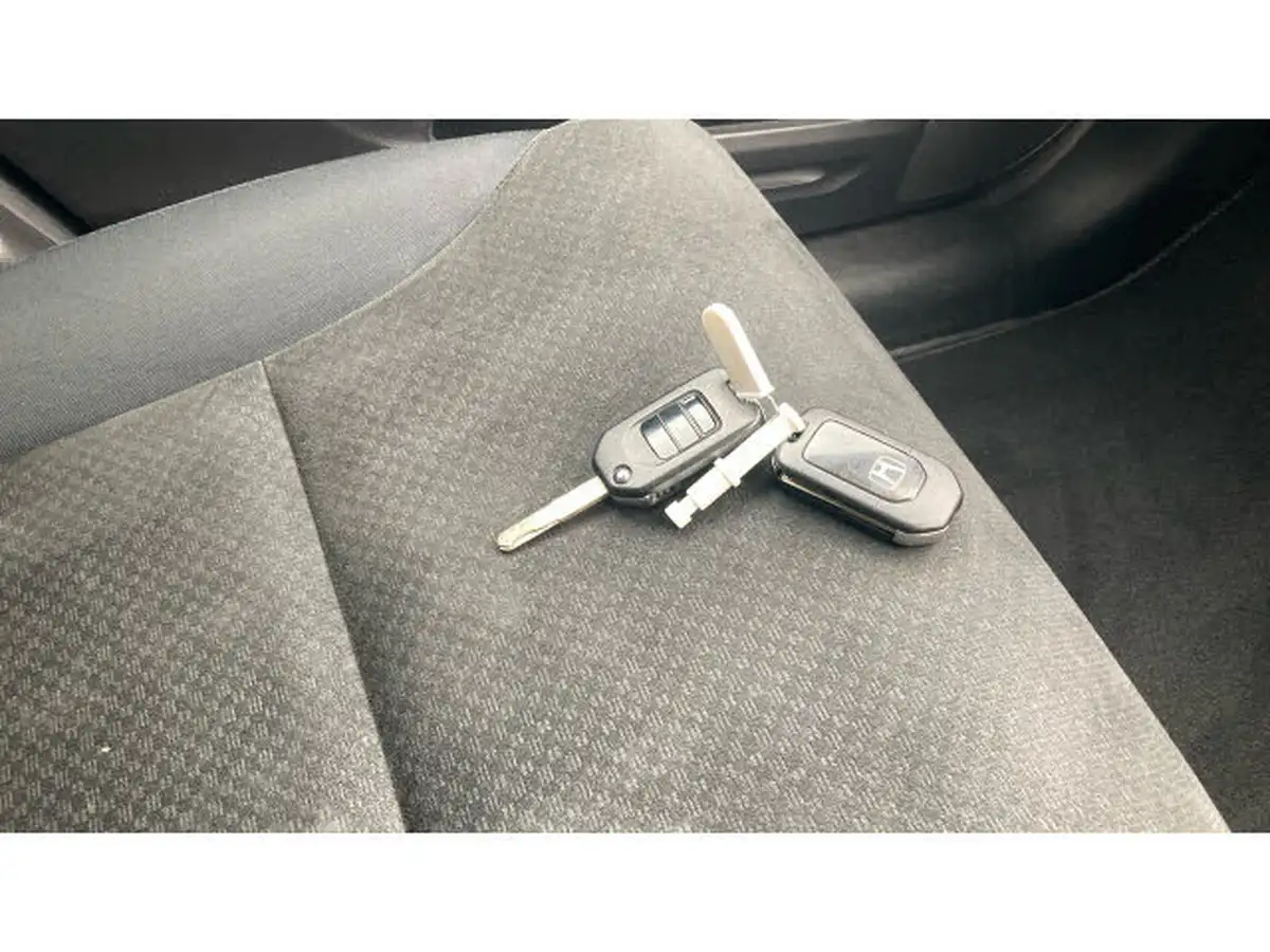 2016-honda-cr-v-16i-dtec-se-plus-navi-160ps-4x4-auto-big-19