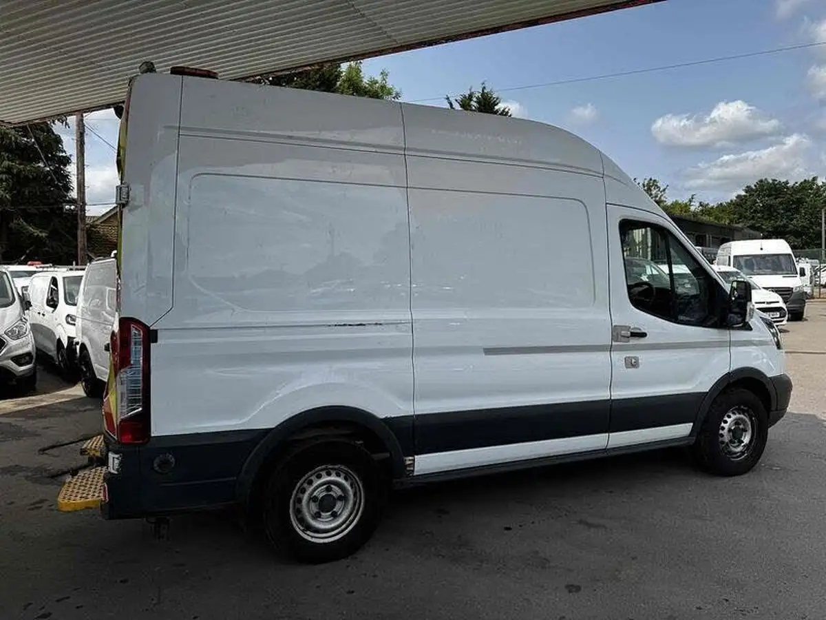 2018-ford-transit-20tdci-350-l2h3-170pseu6-rwd-panel-van-big-9