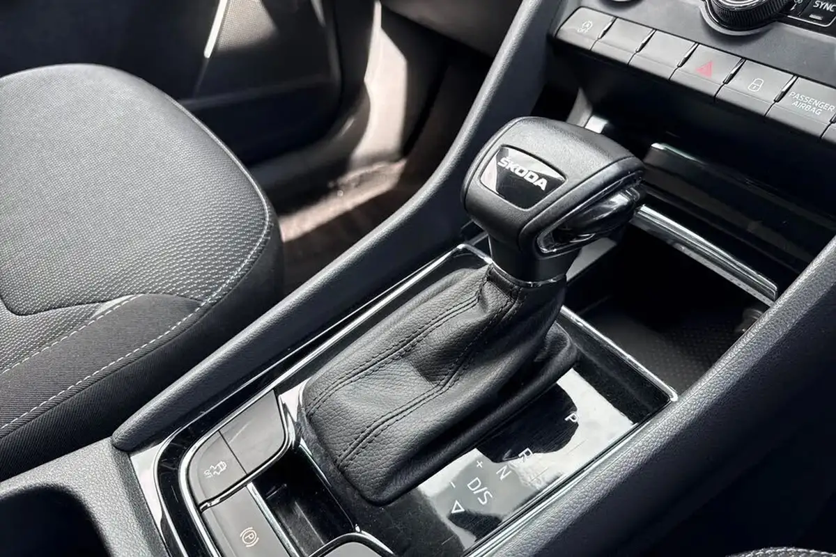 2022-skoda-kodiaq-15-tsi-se-5-dsg-big-57