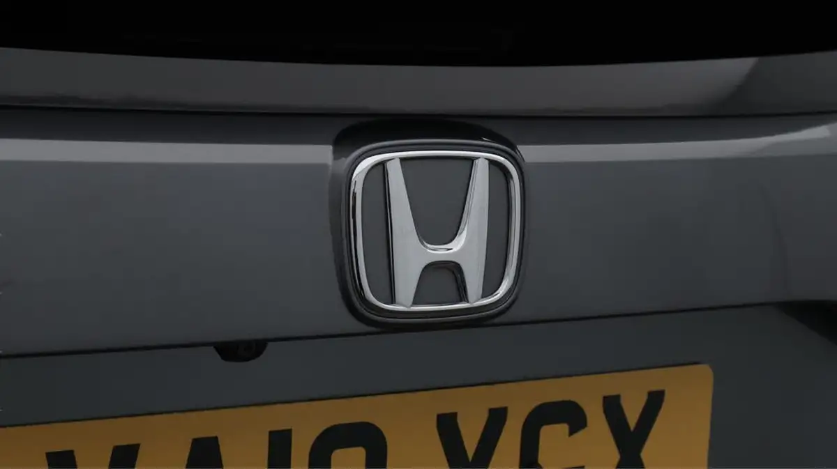 2019-honda-civic-10-vtec-turbo-sr-hatchback-5d-big-21